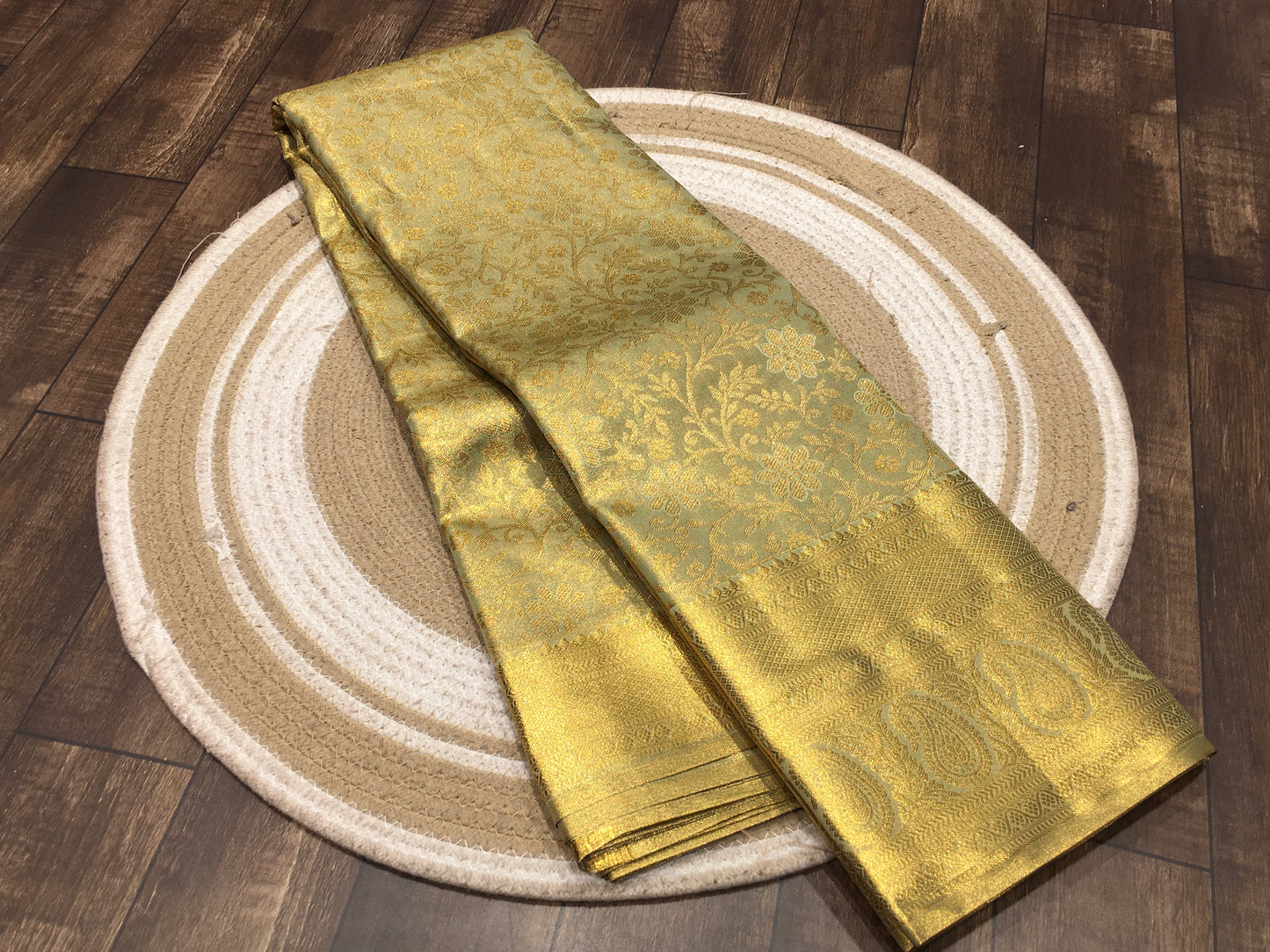 Semi Kanchipuram Tissue
