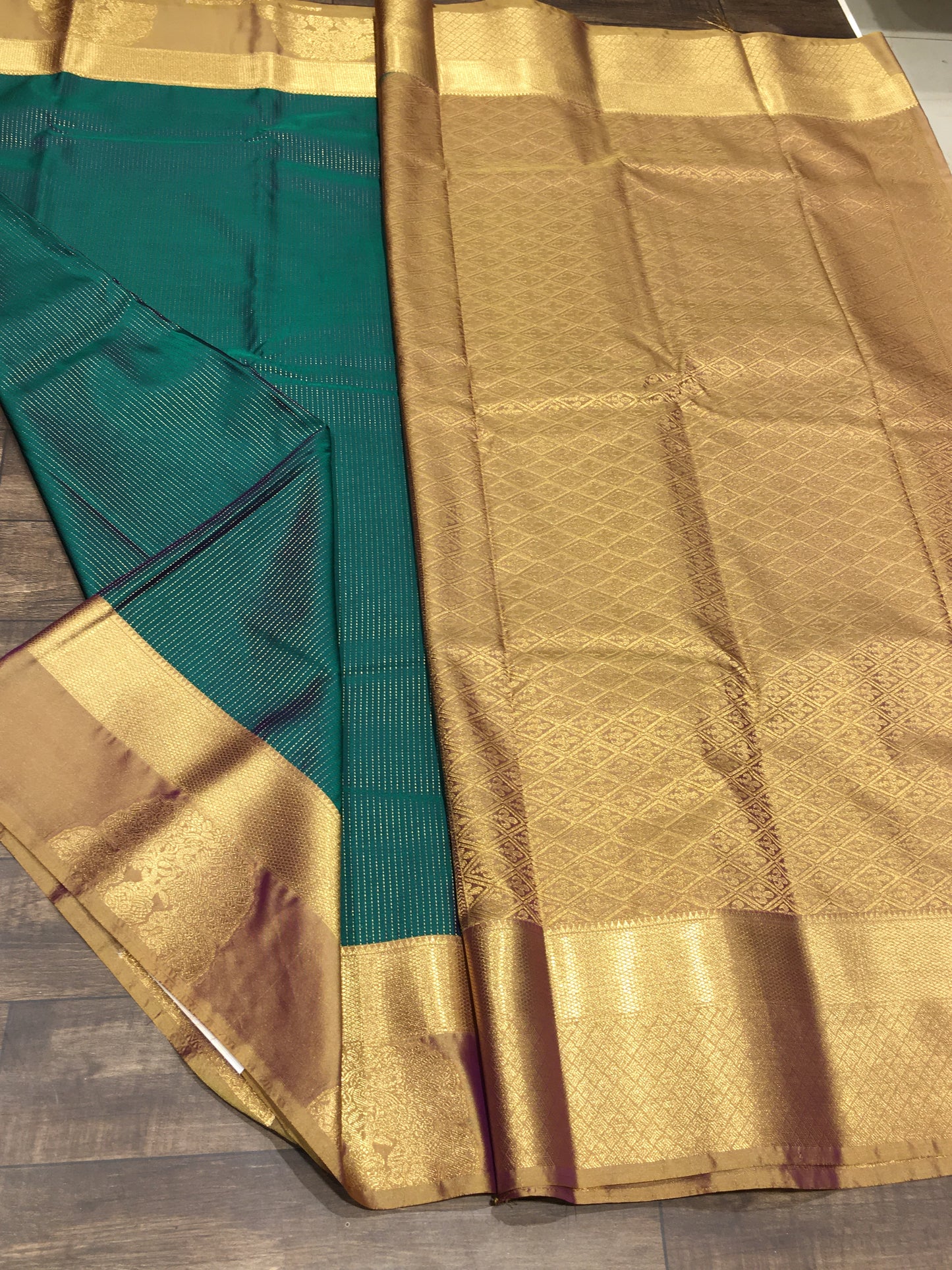 Semi Kanchipuram silk