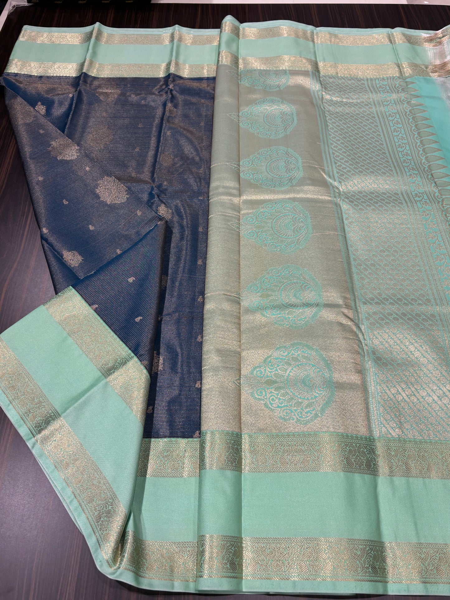 Semi Kanchipuram silk