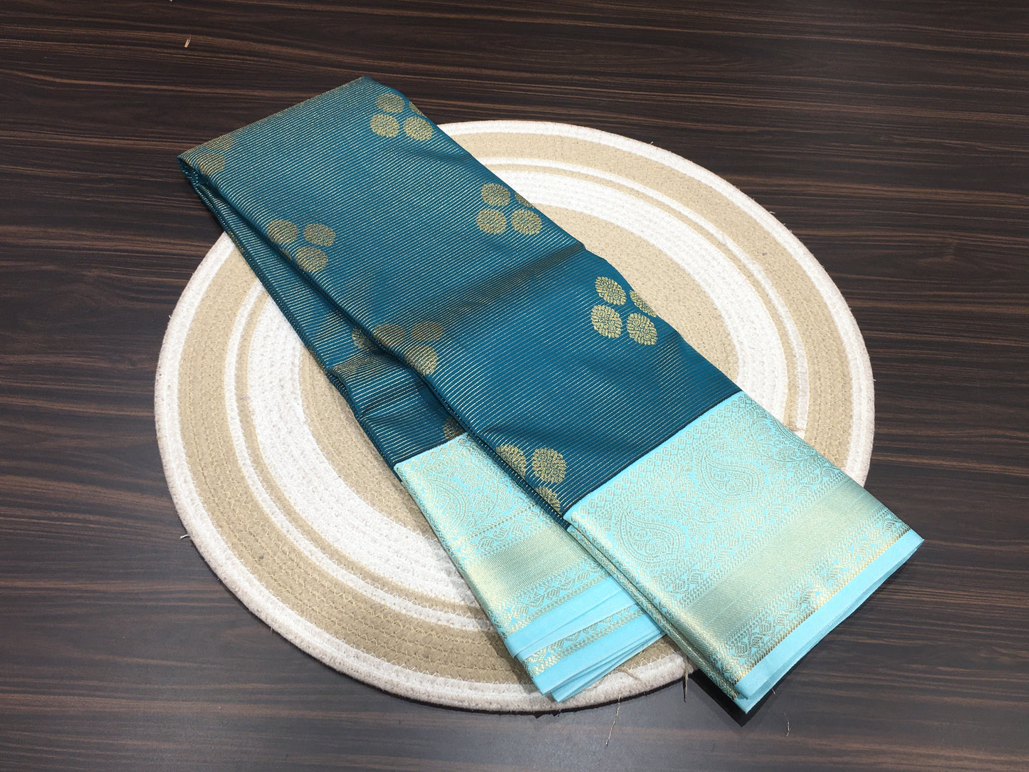 Semi Kanchipuram silk
