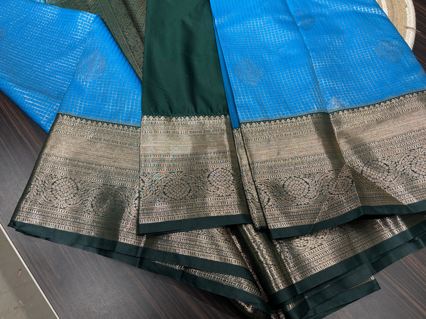 Semi Kanchipuram silk