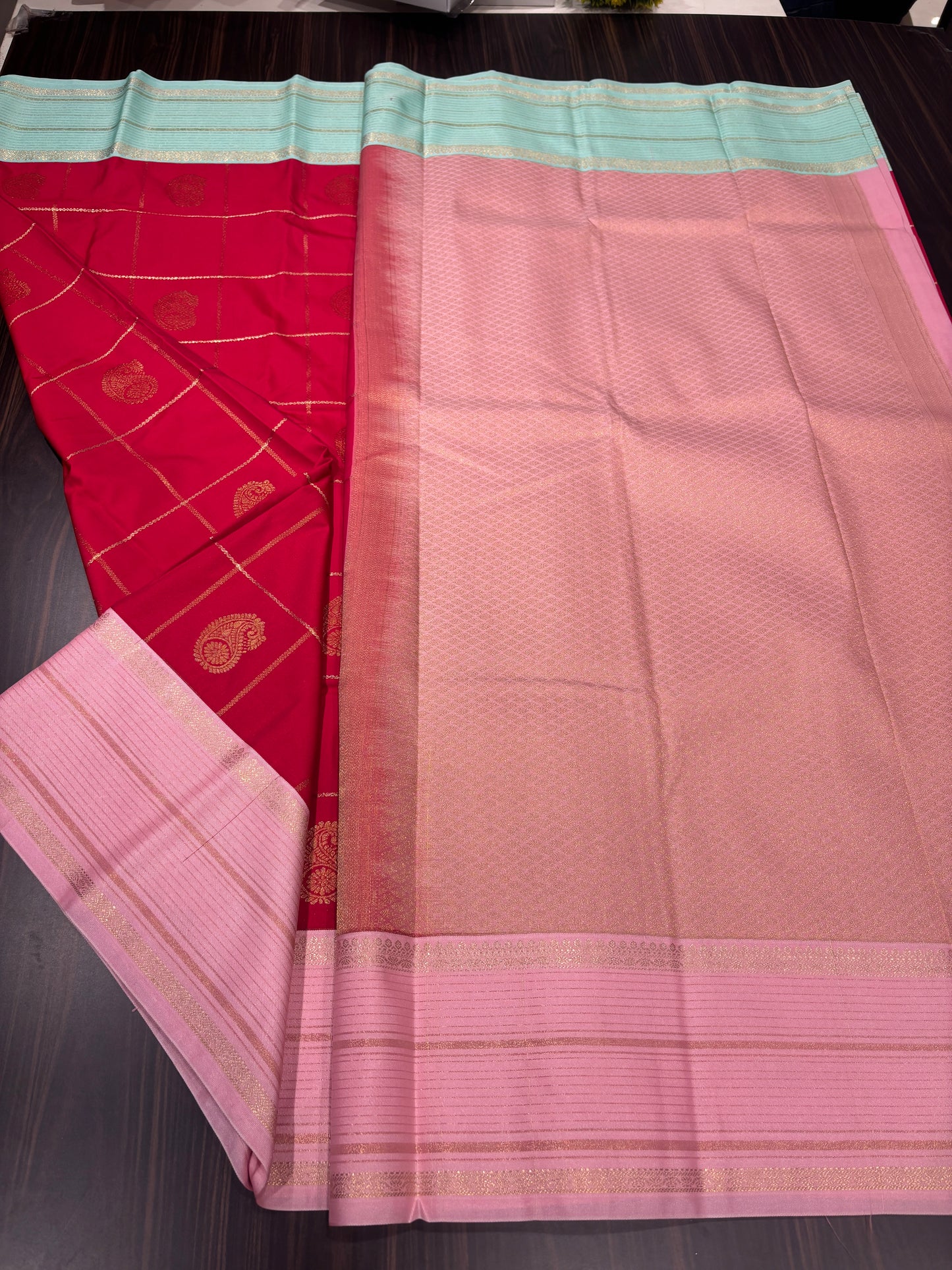 Semi Kanchipuram silk