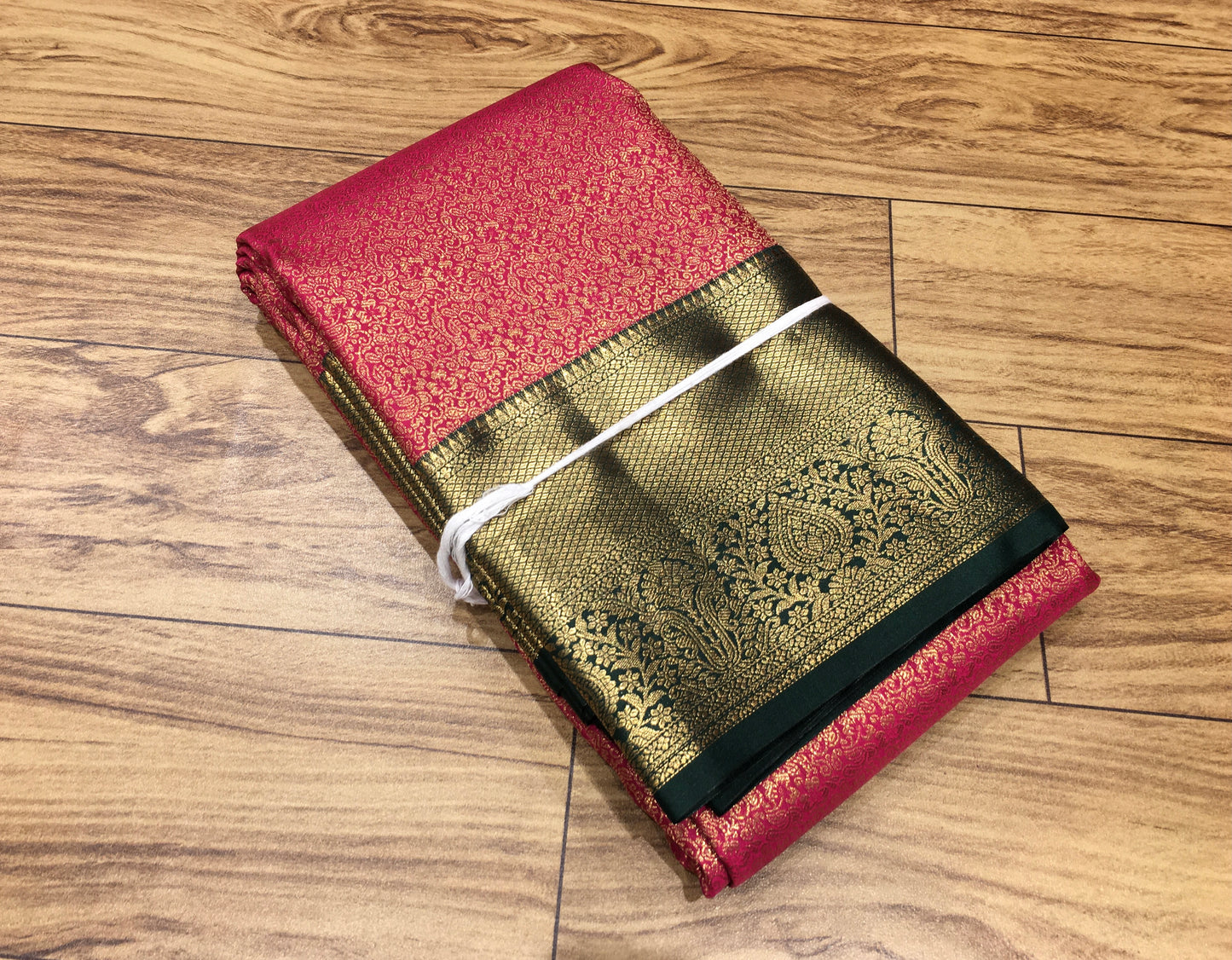 Semi Kanchipuram brocade