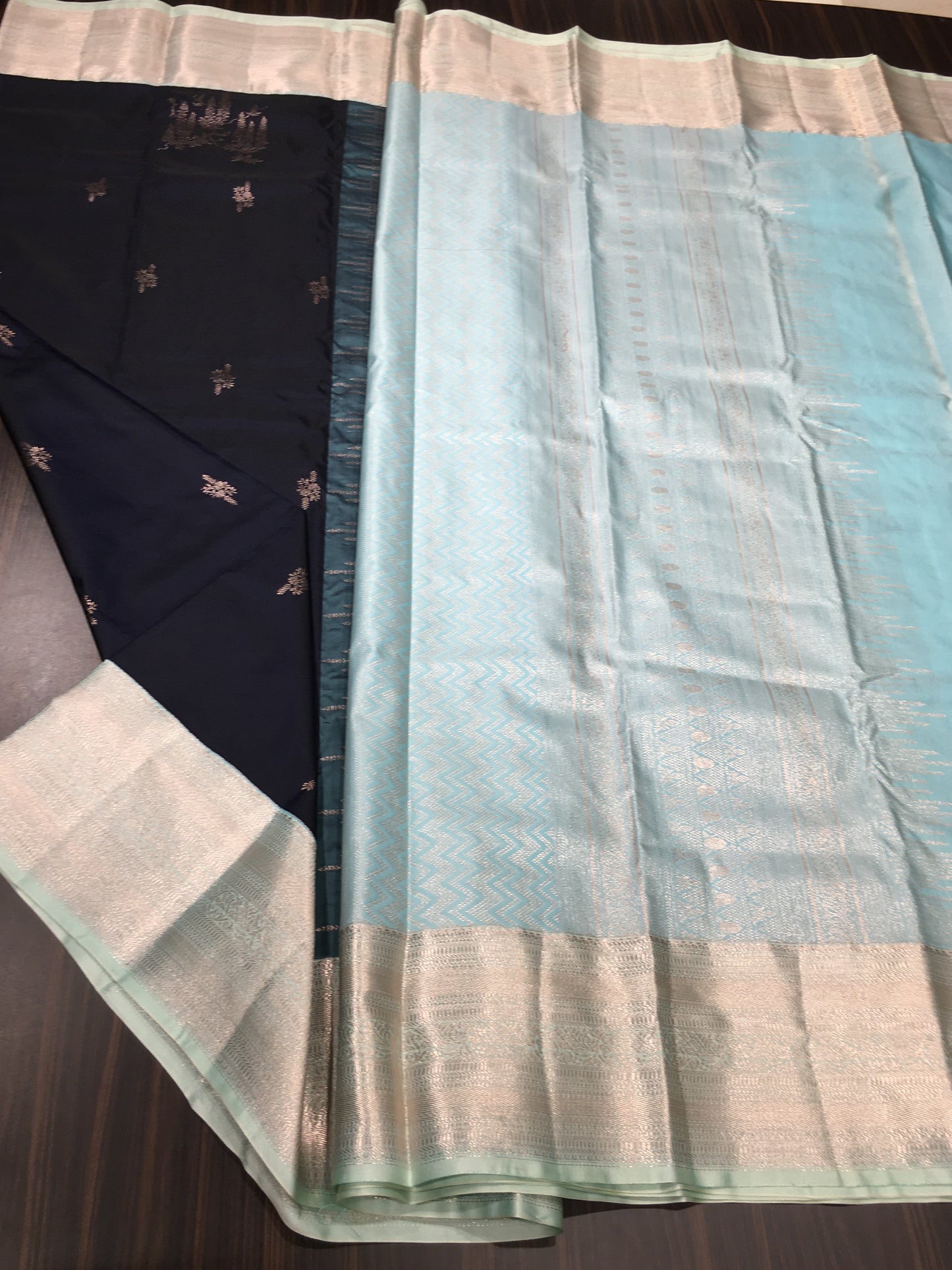 Semi Kanchipuram silk