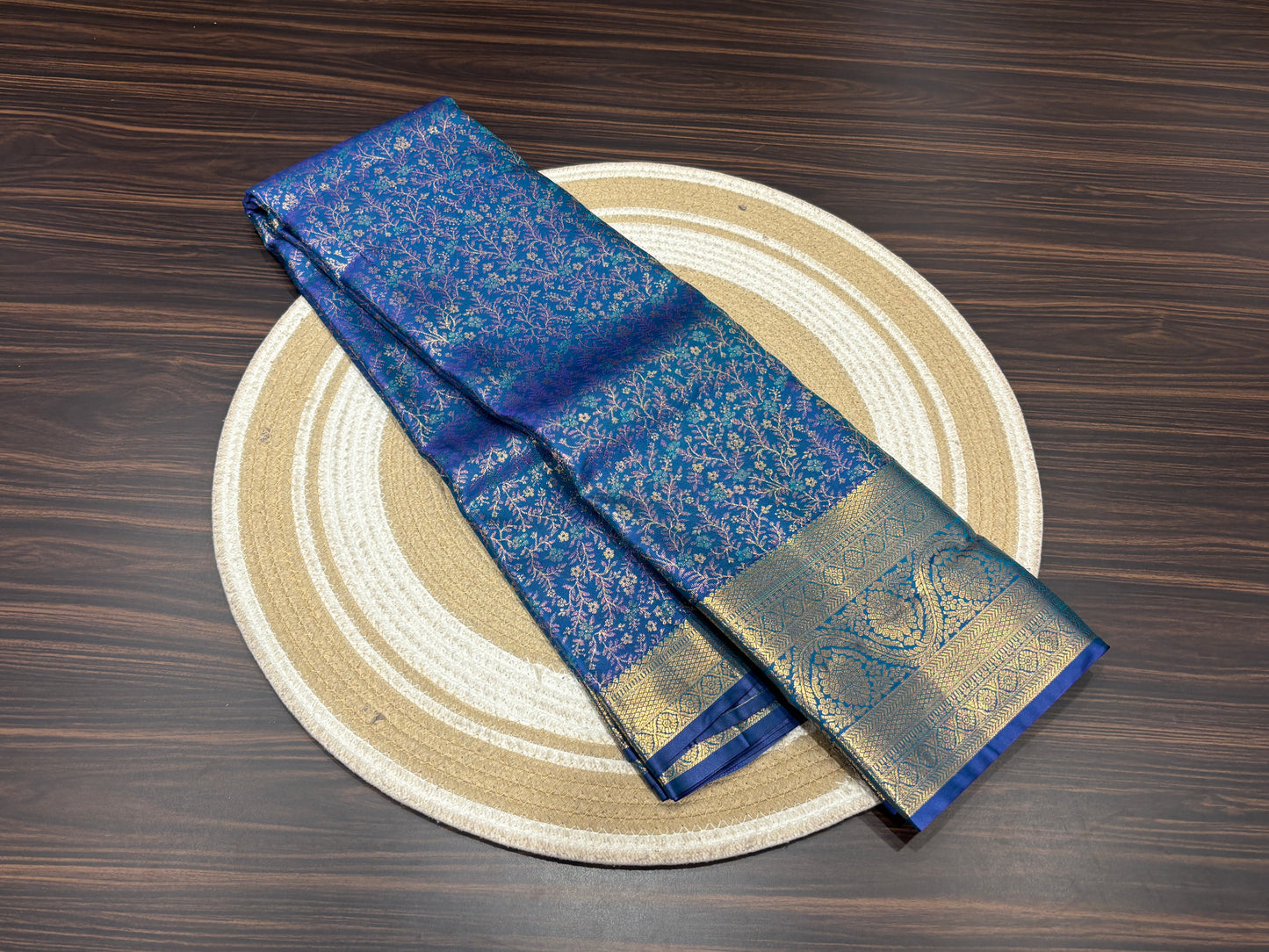 Semi Kanchipuram silk