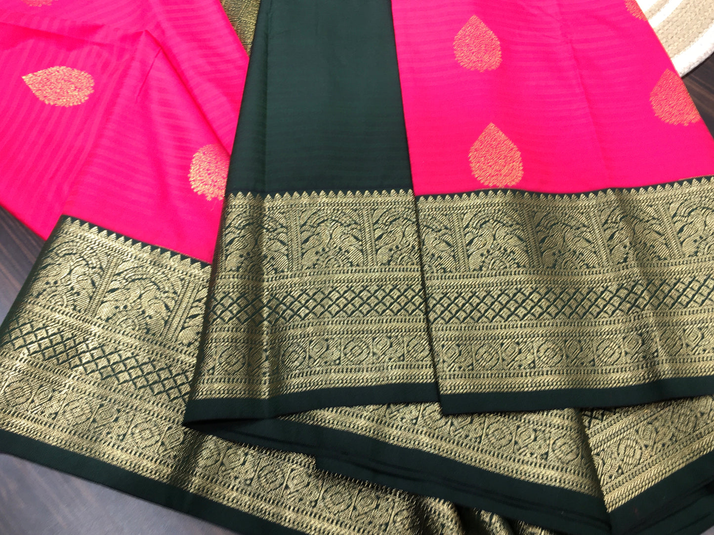 Semi Kanchipuram silk
