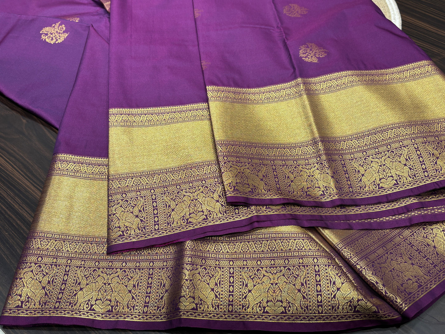 Semi Kanchipuram silk