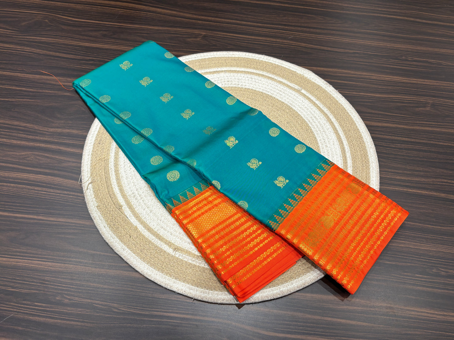 Semi Kanchipuram silk