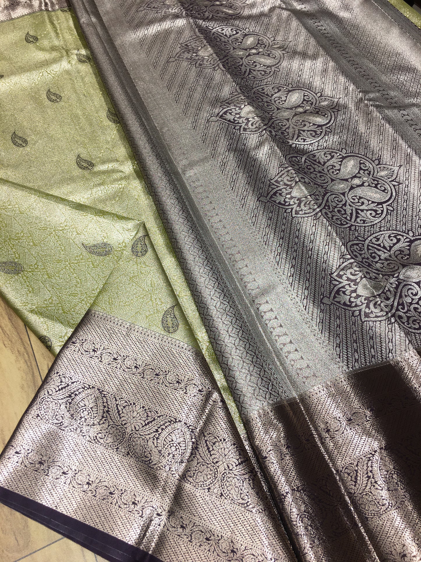 Semi Kanchipuram tissue