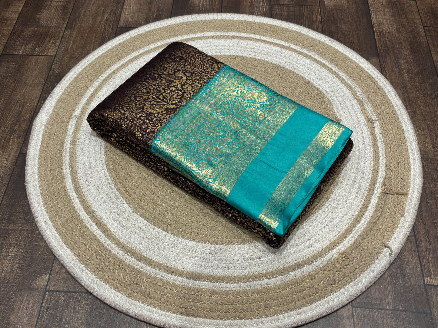 Semi Kanchipuram silk