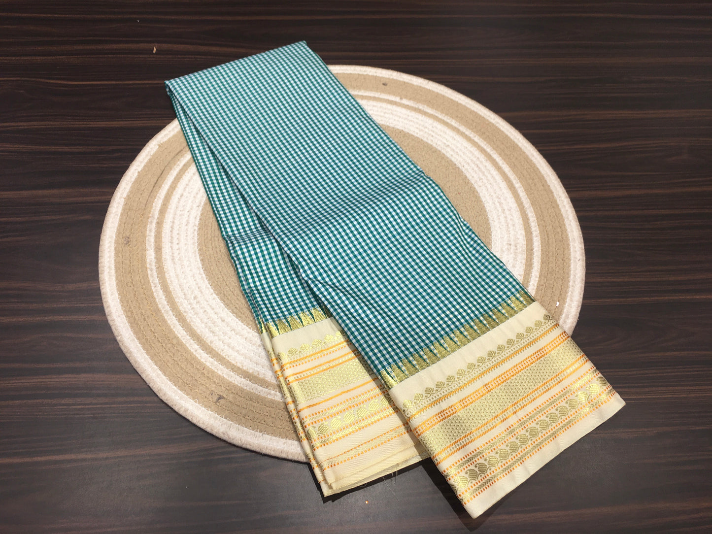 Semi Kanchipuram silk