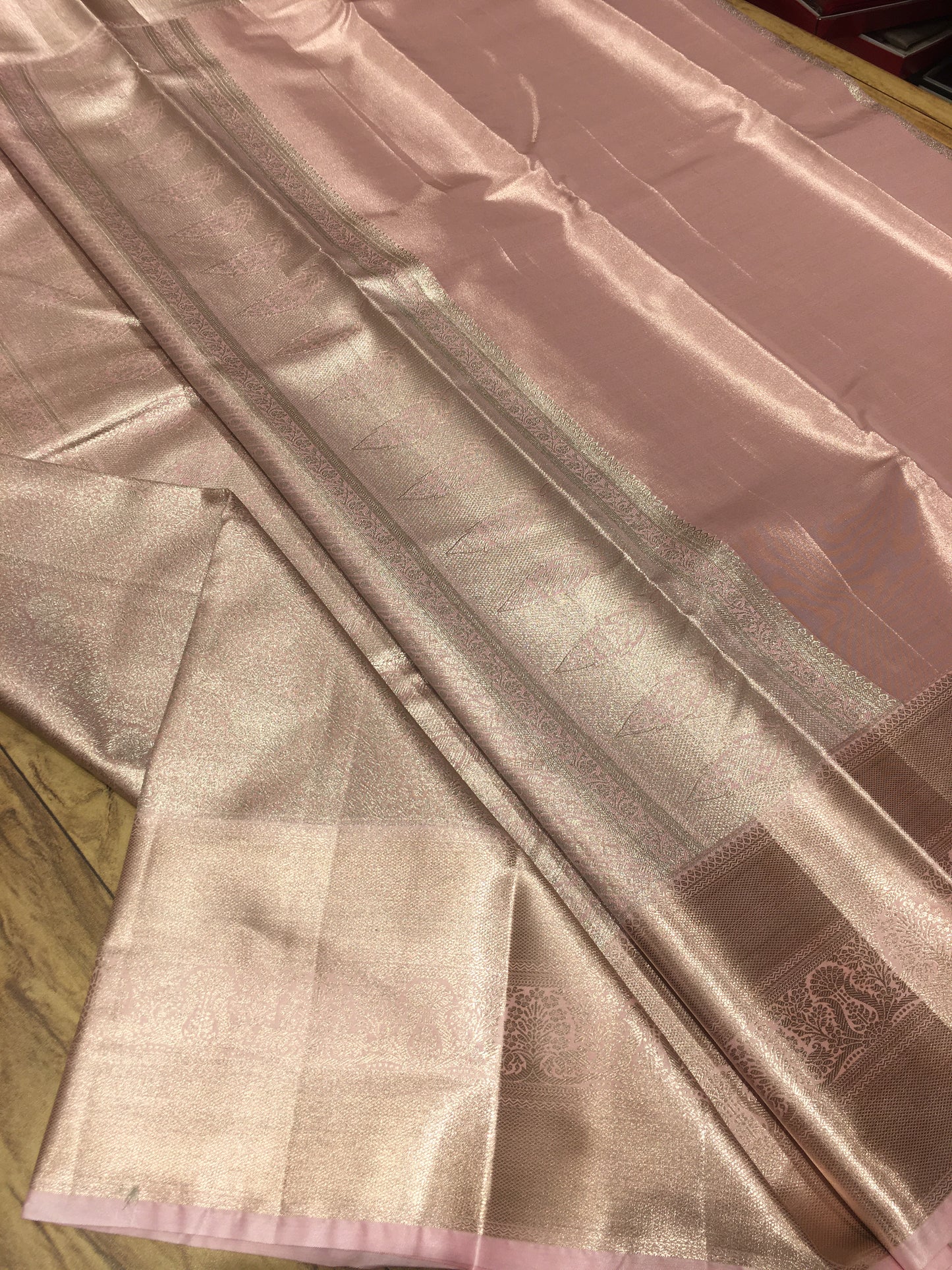 Semi Kanchipuram tissue