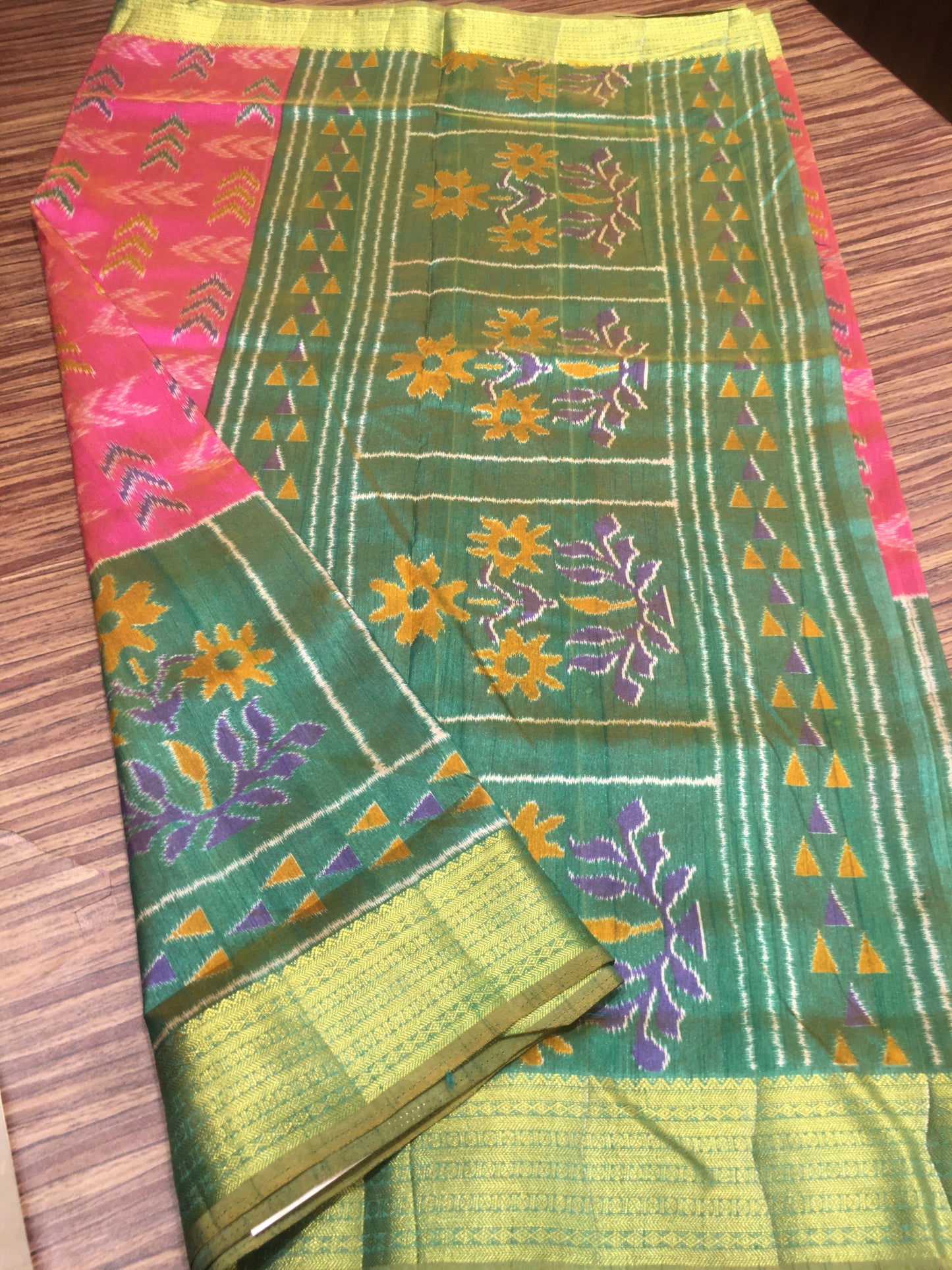 Ikkath saree