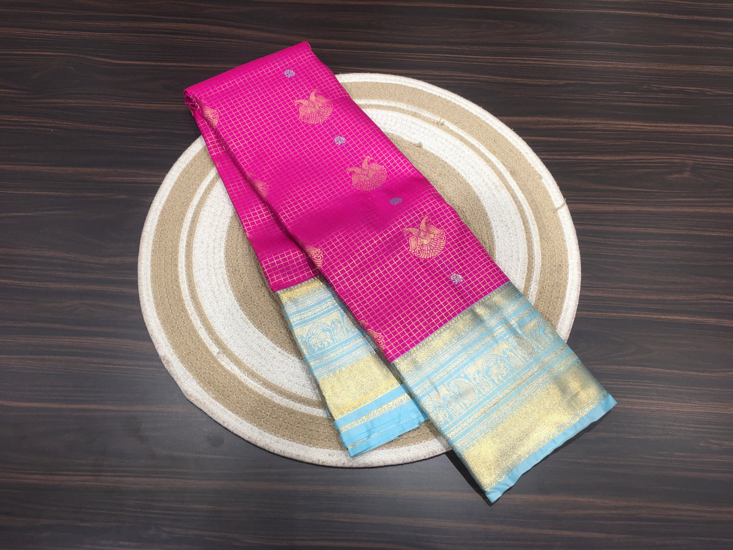 Semi Kanchipuram silk