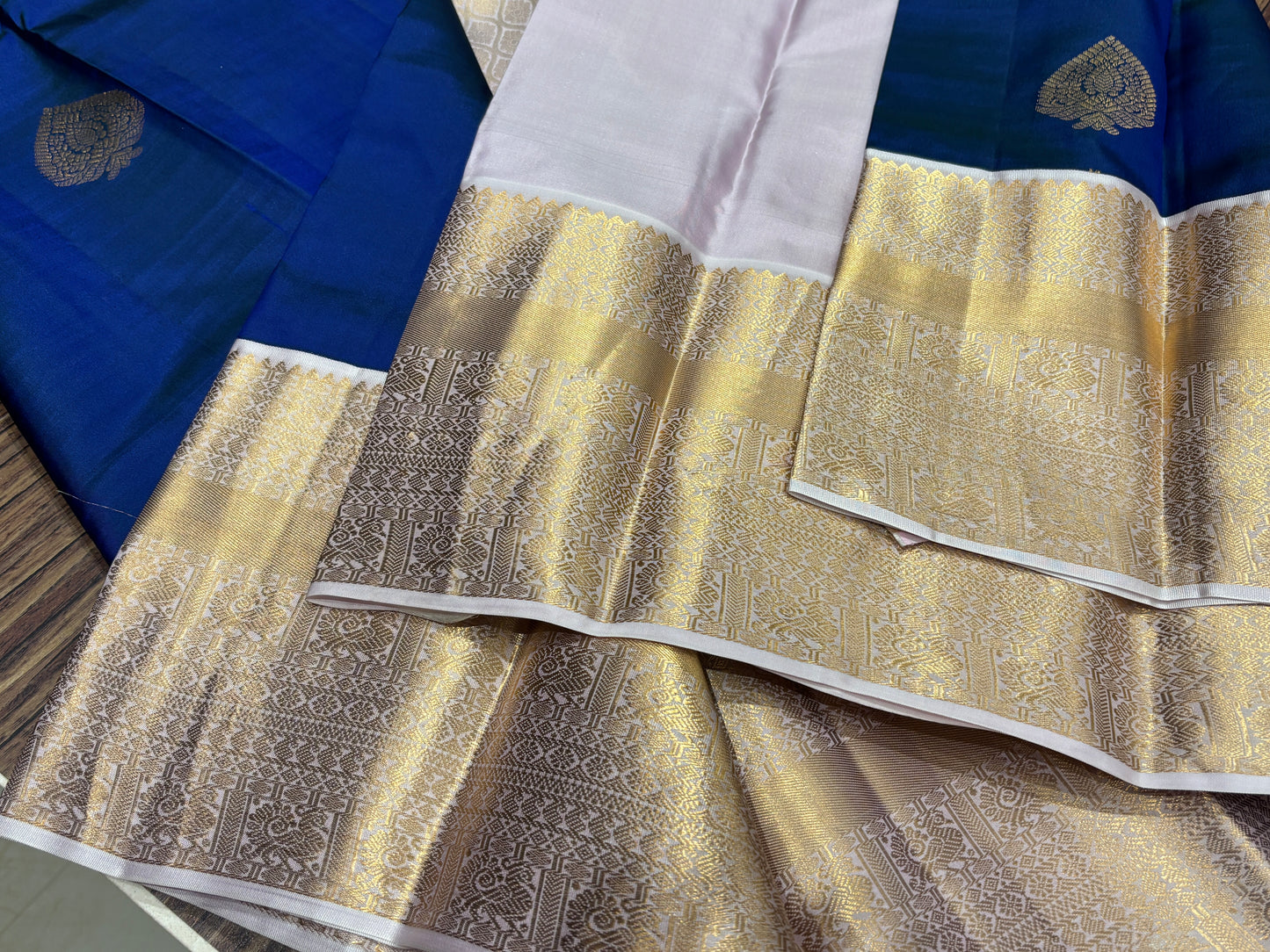 Pure Kanchipuram silk