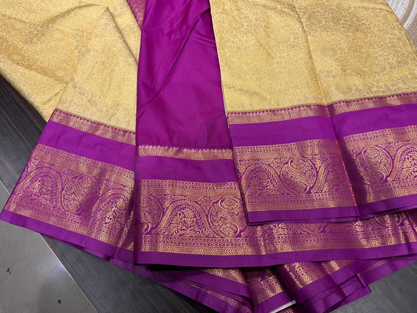 Semi Kanchipuram silk
