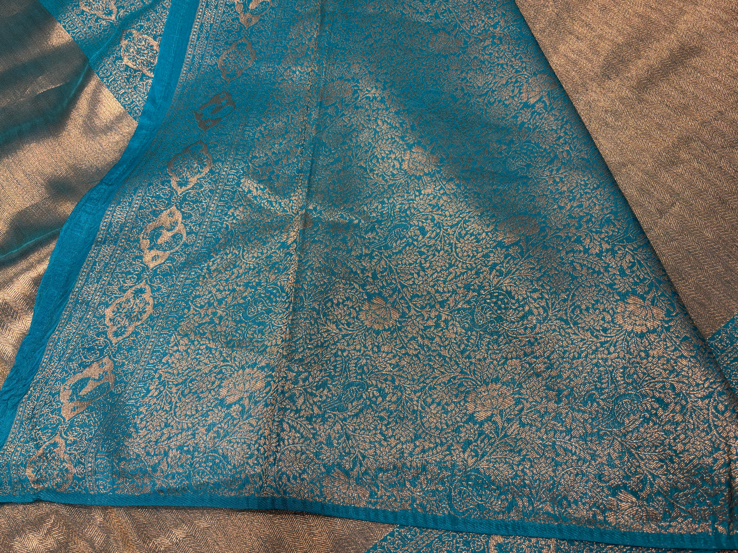 Banarasi crape saree