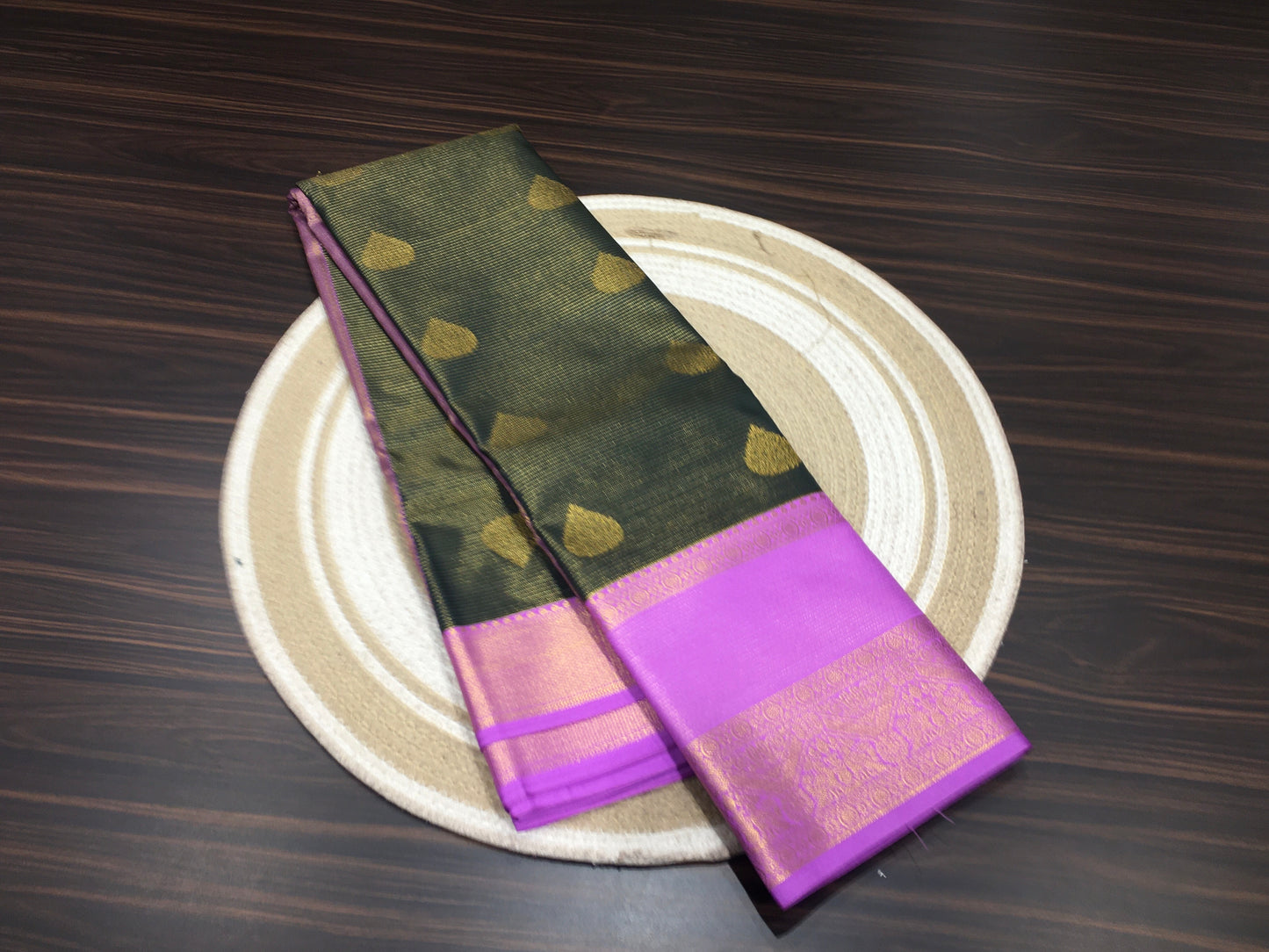 Semi Kanchipuram silk