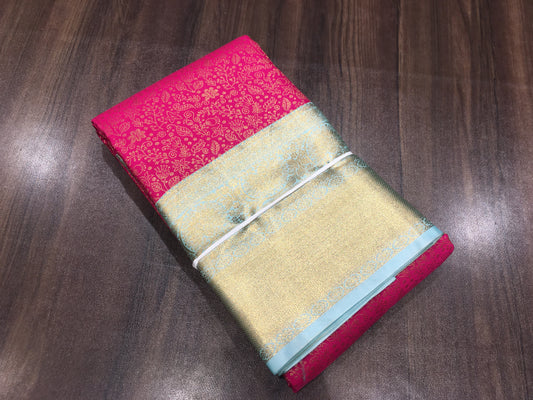 Semi Kanchipuram brocade