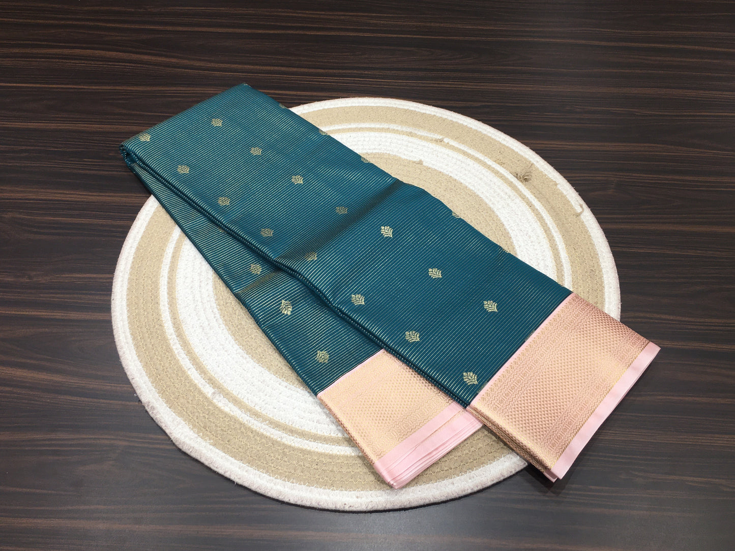 Semi Kanchipuram silk