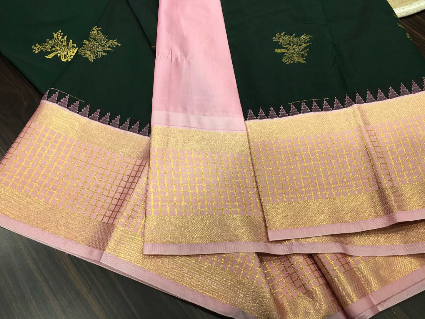 Semi Kanchipuram silk