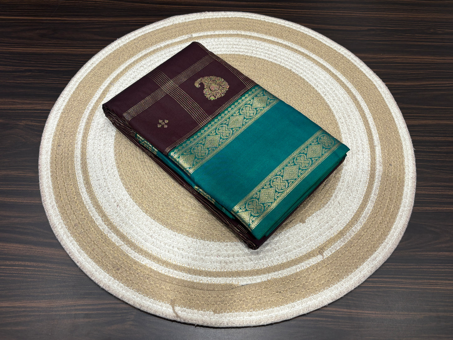 Semi Kanchipuram silk