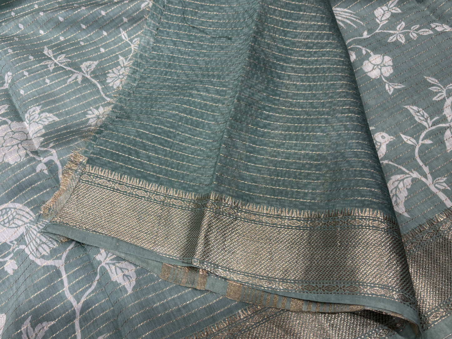 Butter crape saree