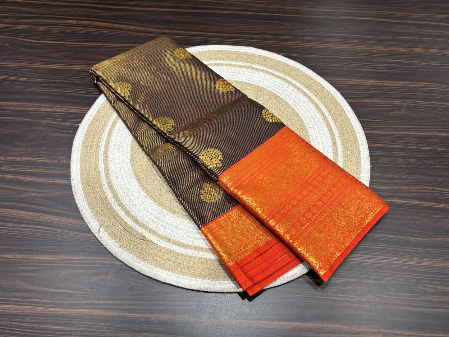 Semi Kanchipuram silk