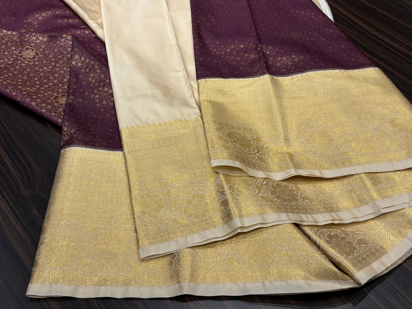Semi Kanchipuram silk