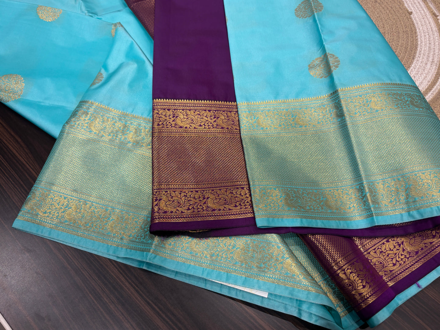 Semi Kanchipuram silk