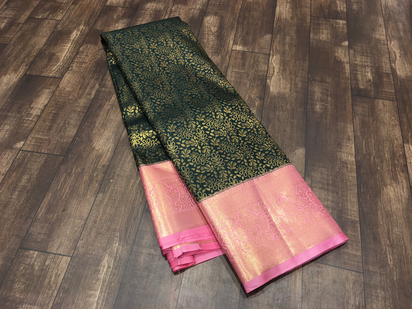 Semi Kanchipuram silk