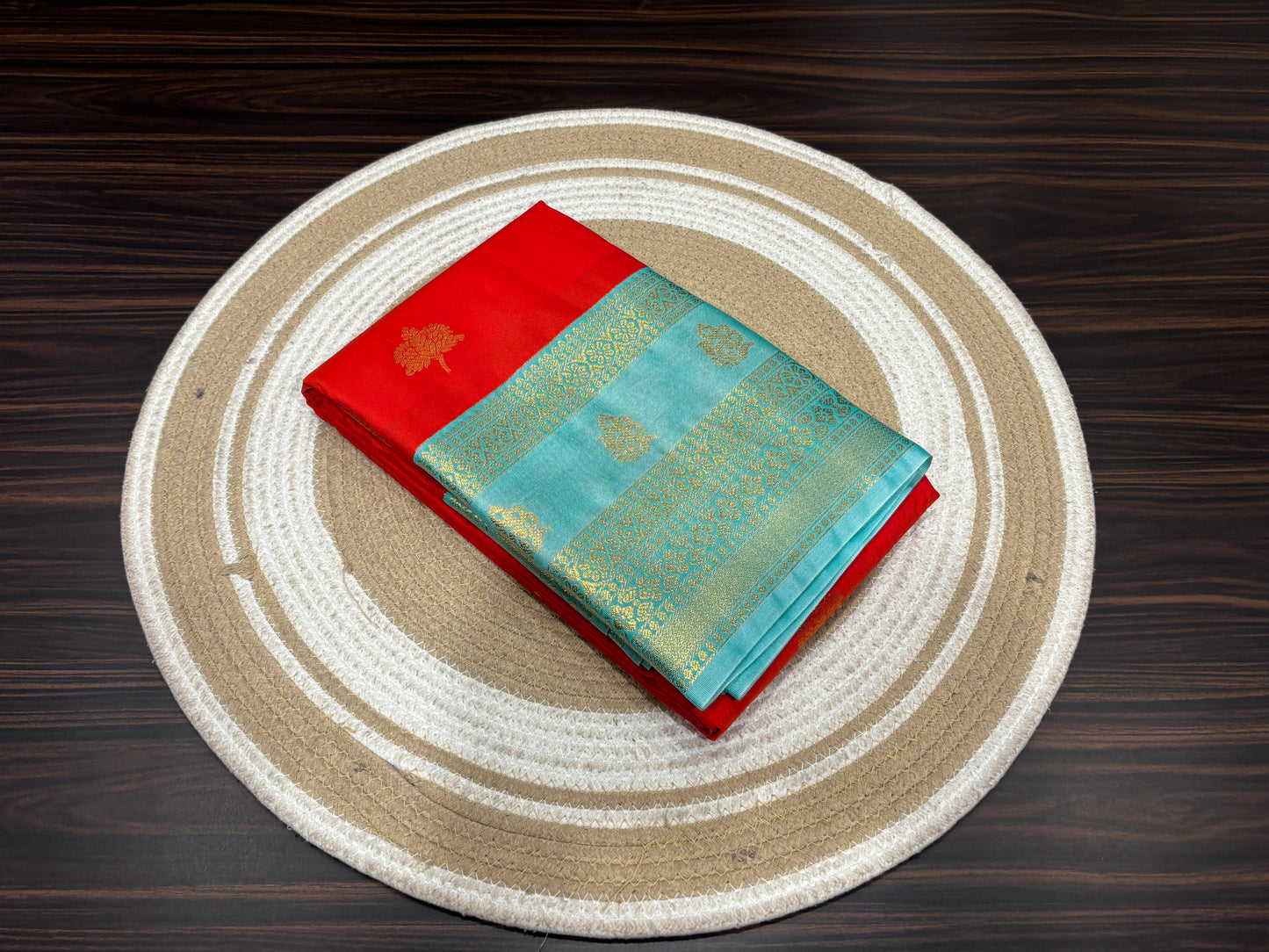 Semi Kanchipuram silk