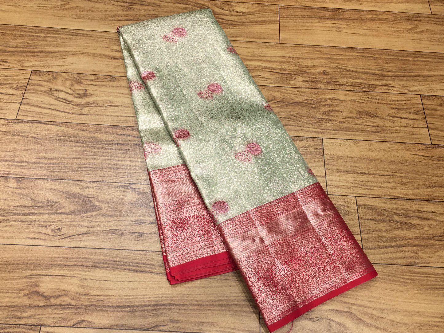 Semi Kanchipuram tissue