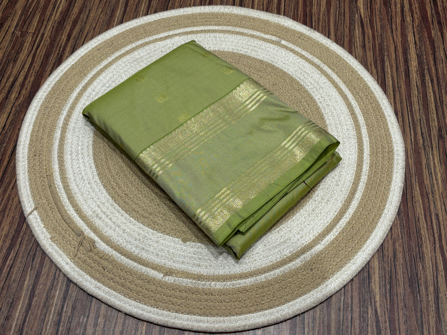 Semi Kanchipuram silk