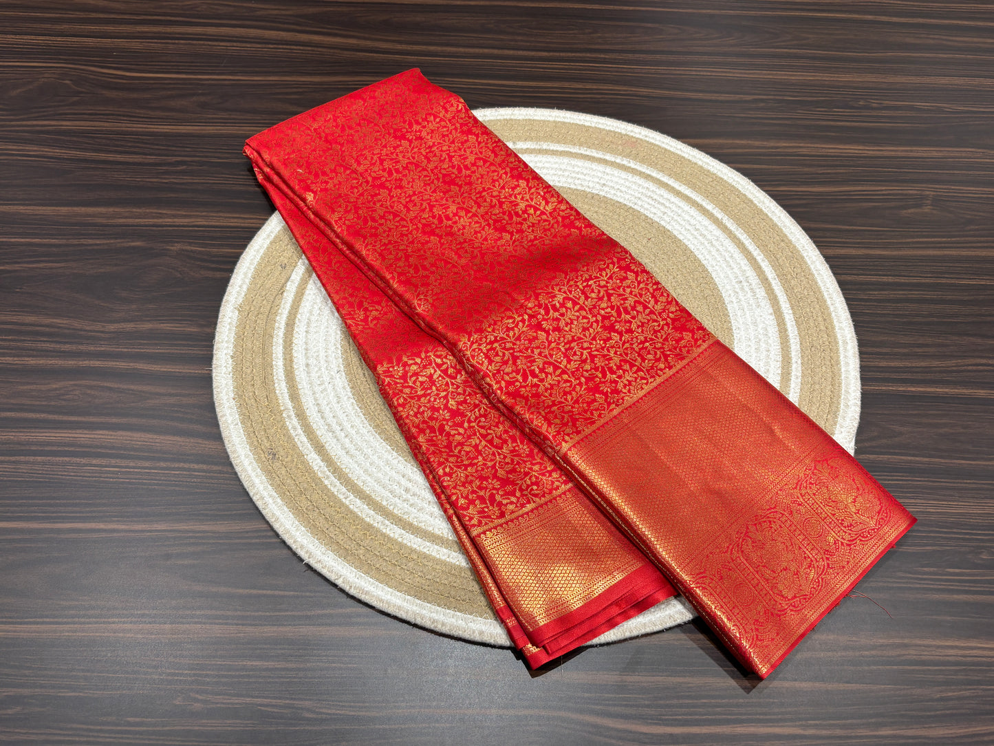 Semi Kanchipuram silk