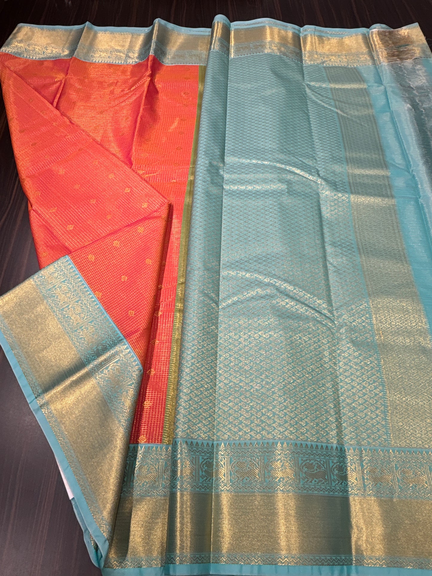 Semi Kanchipuram silk