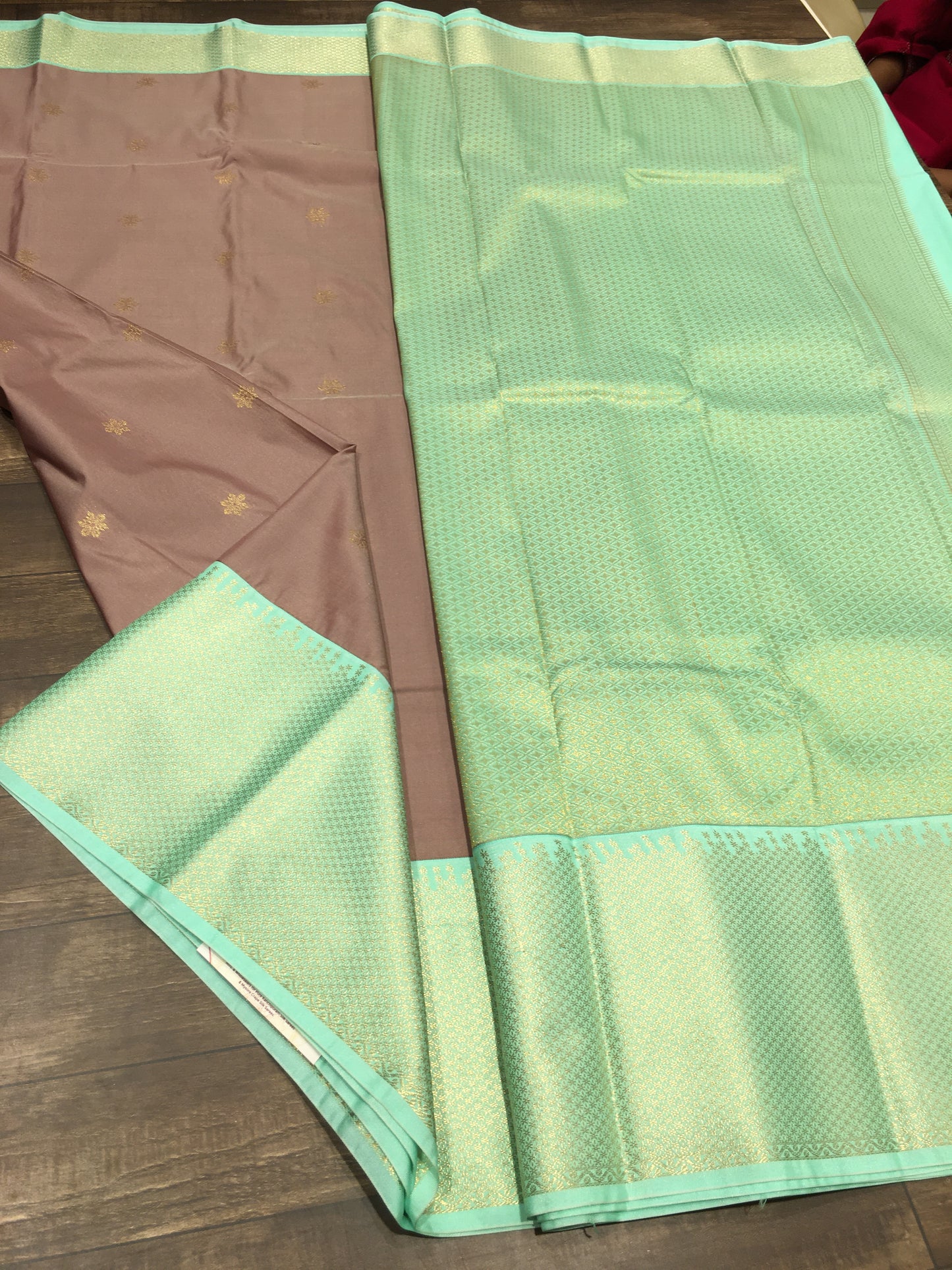 Semi Kanchipuram silk