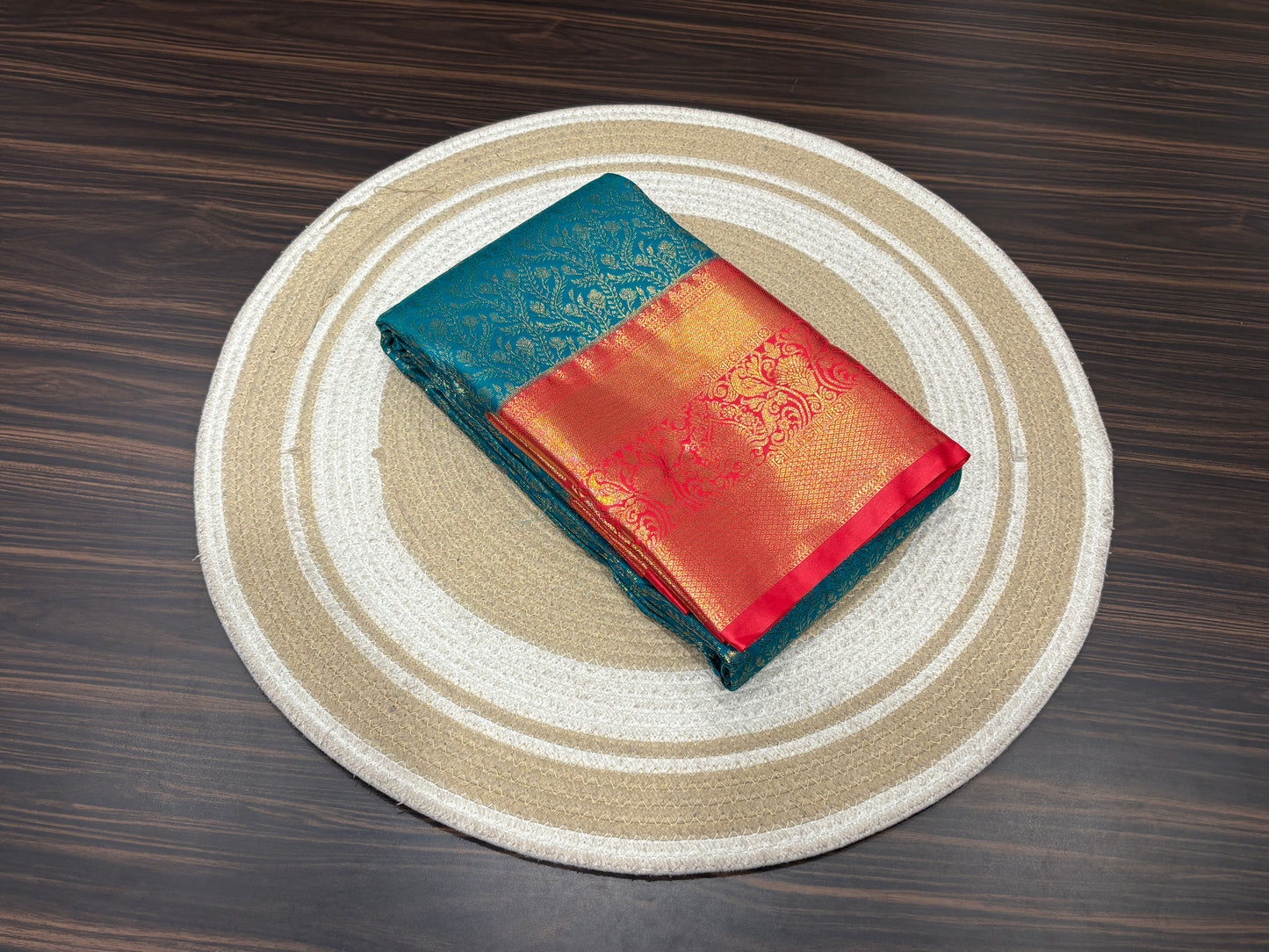 Semi Kanchipuram silk