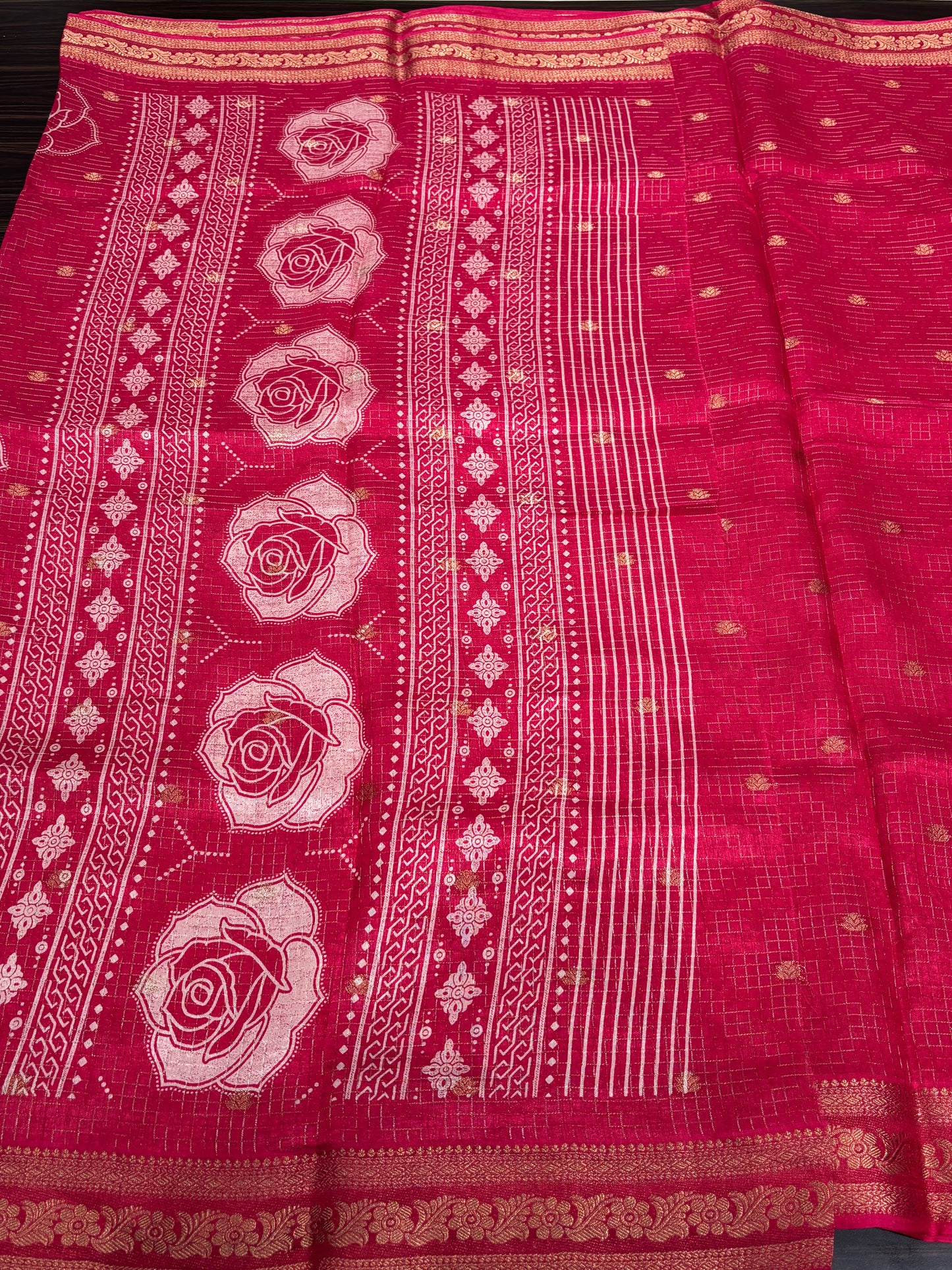 Dola silk saree