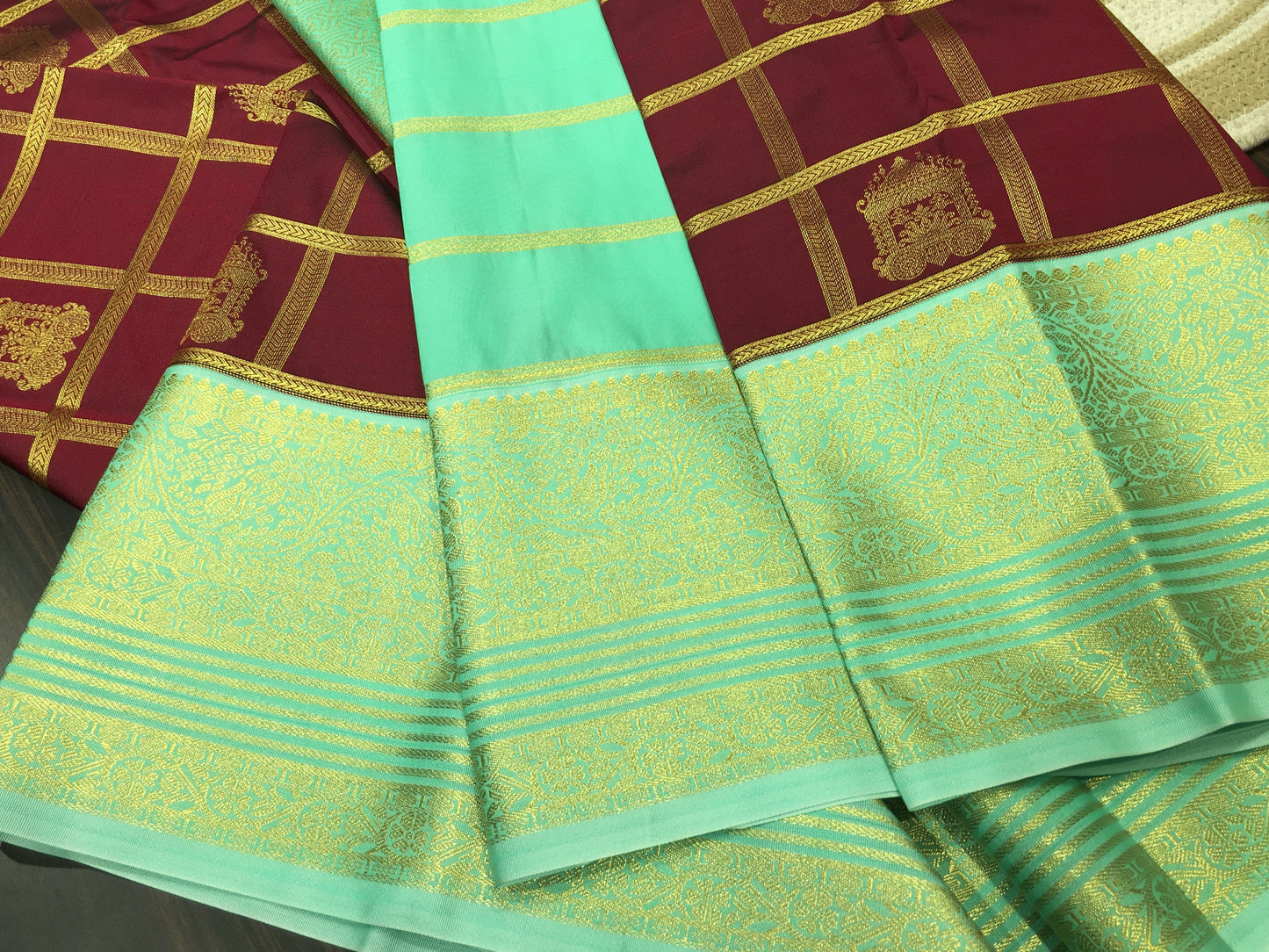 Semi Kanchipuram tissue