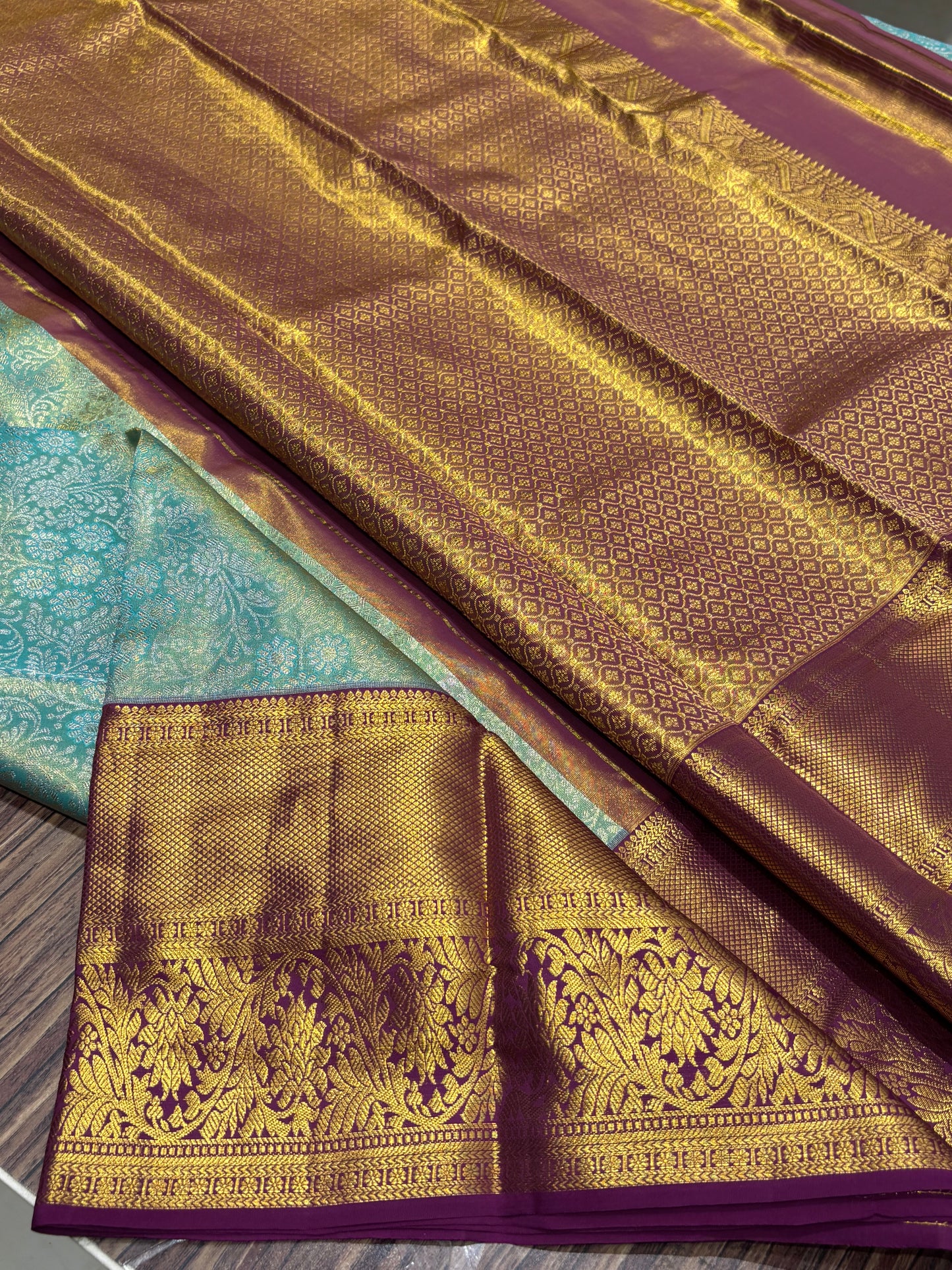 Pure kanchipuram Tissue