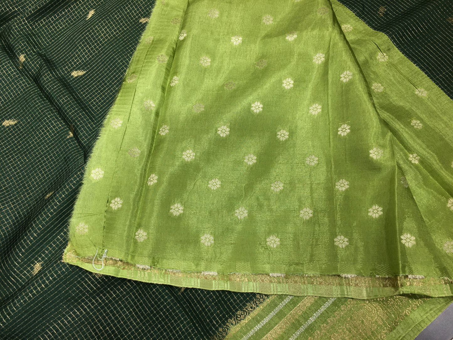 Moonga crape saree
