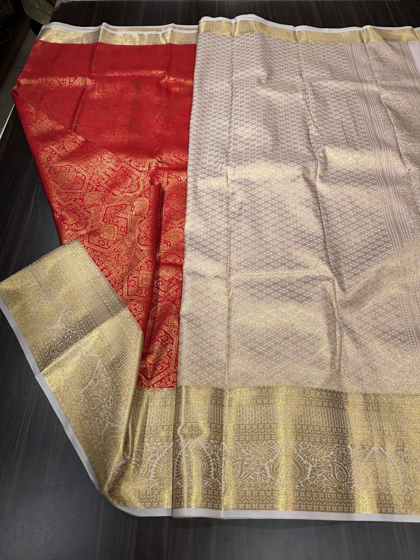 Semi Kanchipuram silk