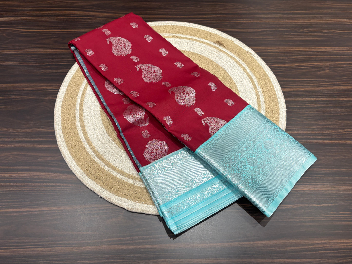 Semi Kanchipuram silk