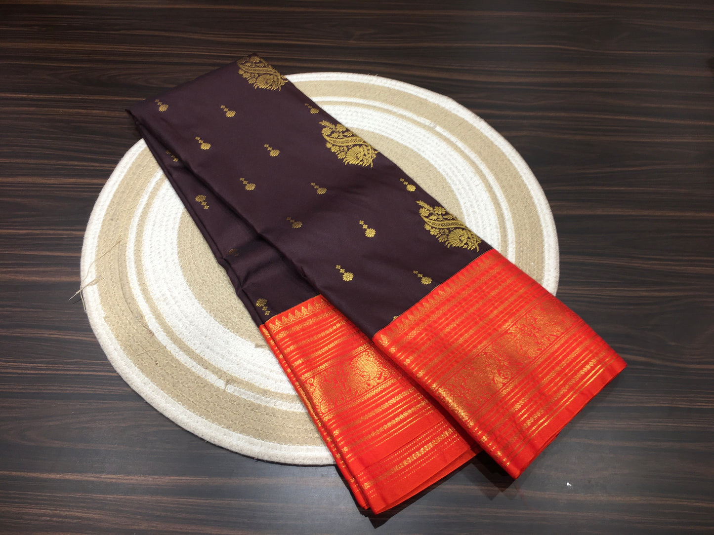 Semi Kanchipuram silk