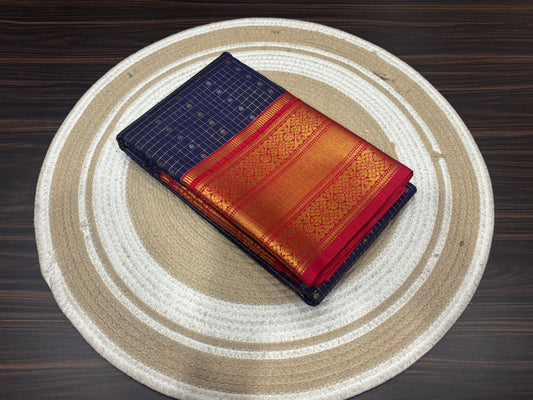Semi Kanchipuram silk