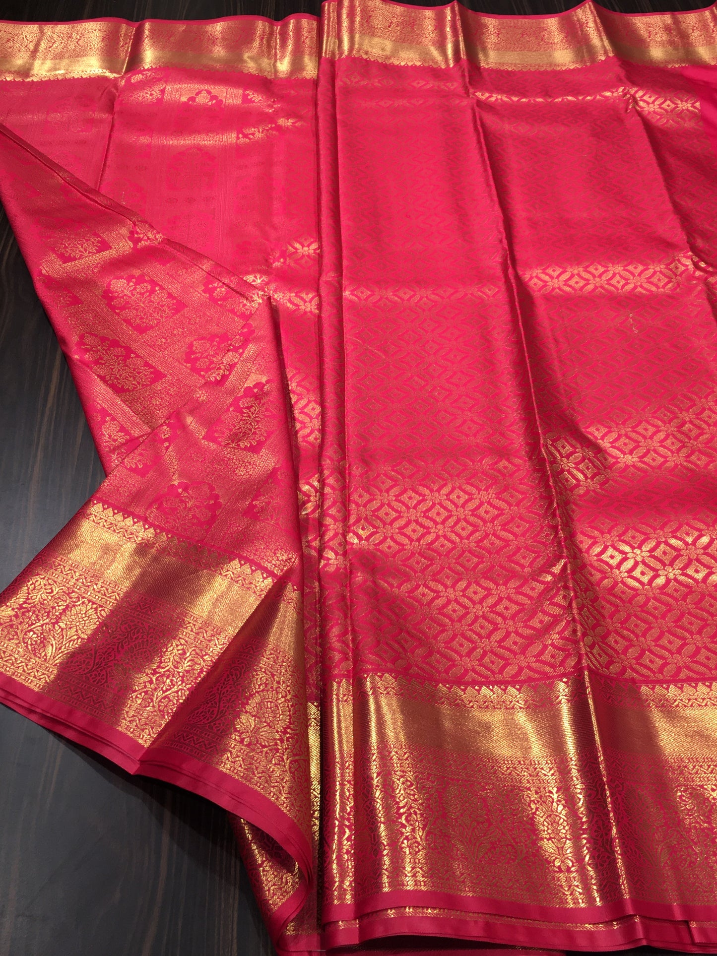 Semi Kanchipuram silk