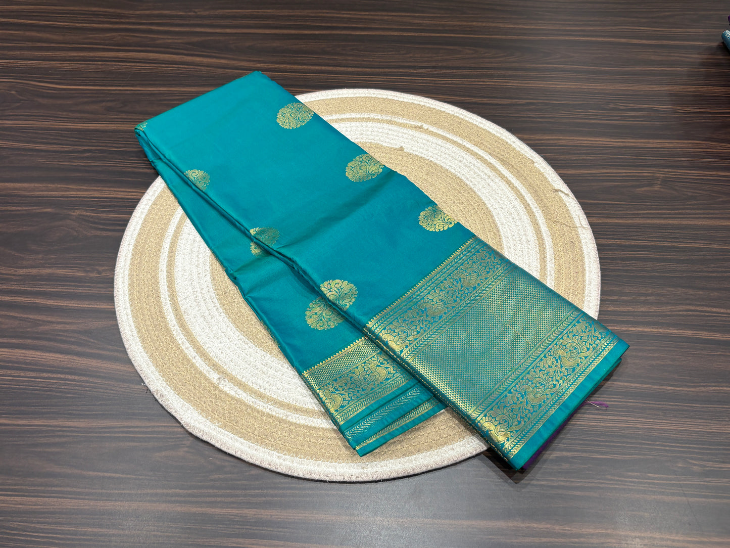 Semi Kanchipuram silk