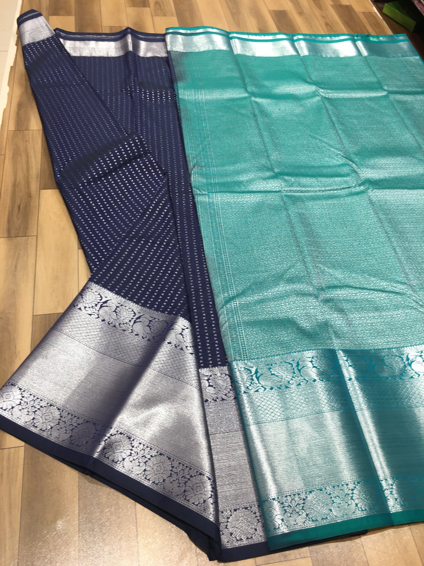 Semi Kanchipuram silk