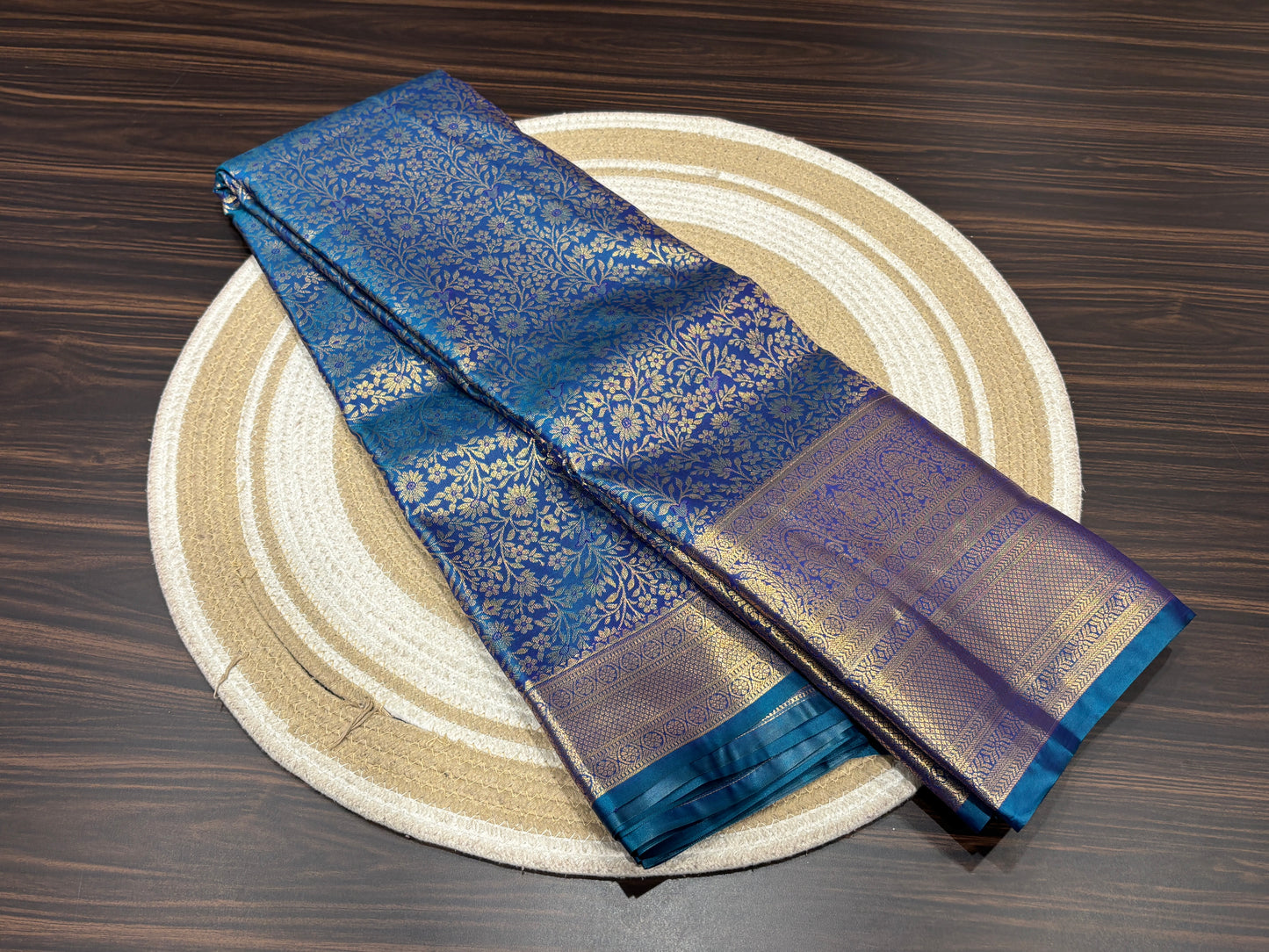 Semi Kanchipuram silk